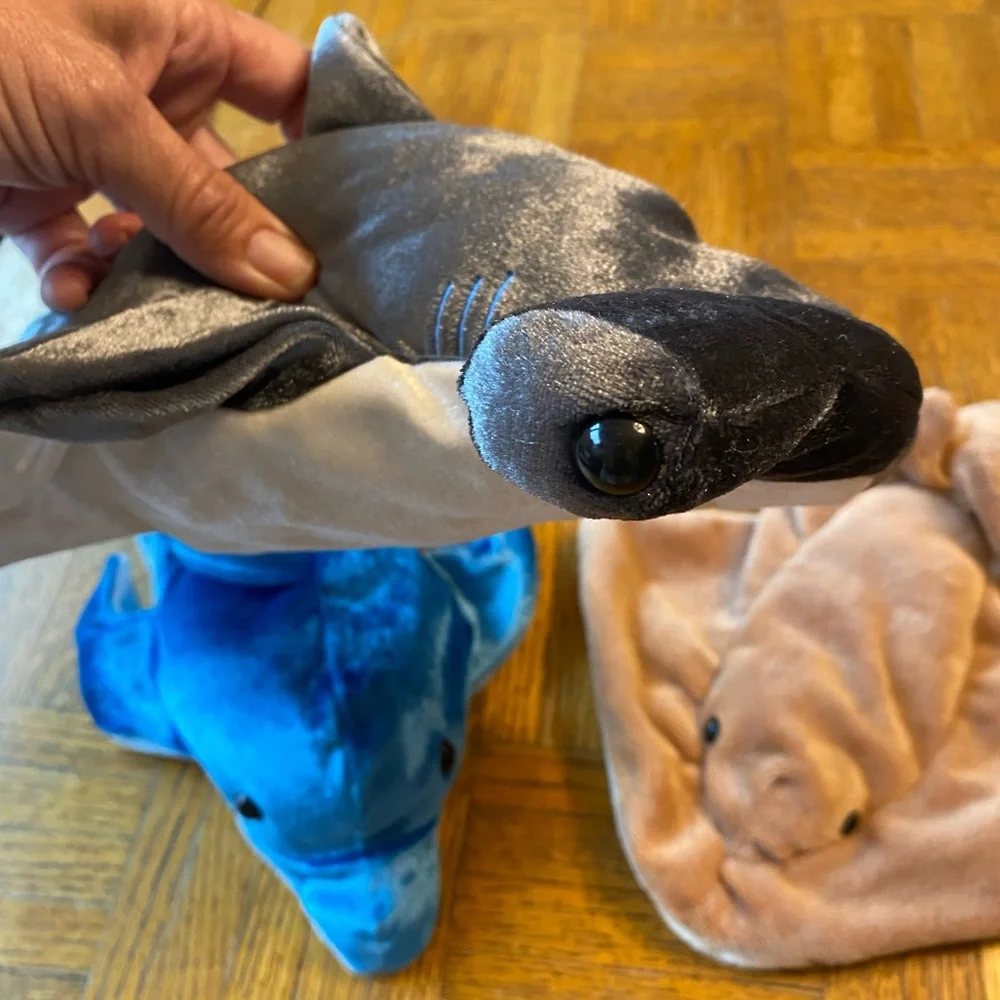 Dream Ocean Puppets Dolphin-Hammer Head Shark-Stingray 3 in the Set! 🌊🐬